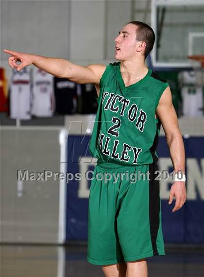 Thumbnail 3 in Lakeside vs. Victor Valley (Desert Heat Invitational) photogallery.