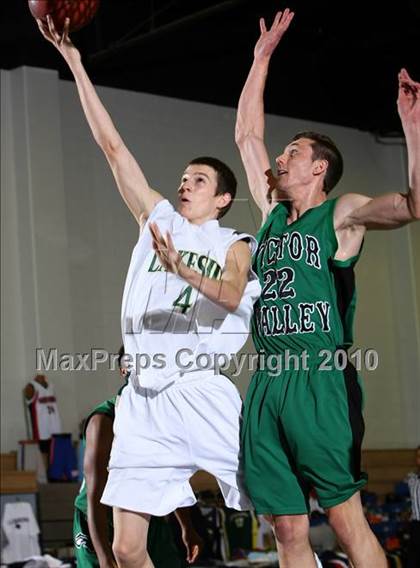 Thumbnail 3 in Lakeside vs. Victor Valley (Desert Heat Invitational) photogallery.