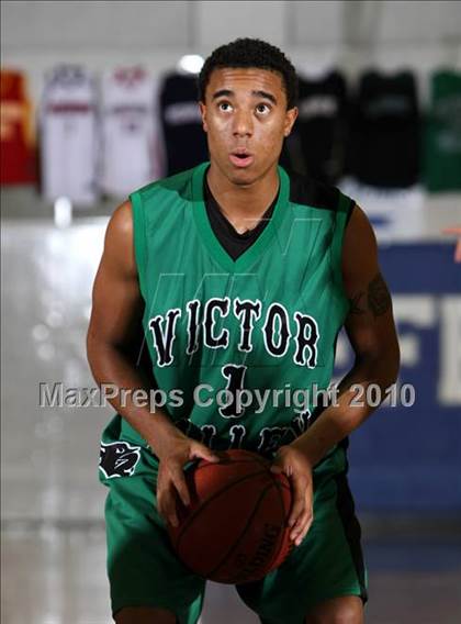 Thumbnail 3 in Lakeside vs. Victor Valley (Desert Heat Invitational) photogallery.