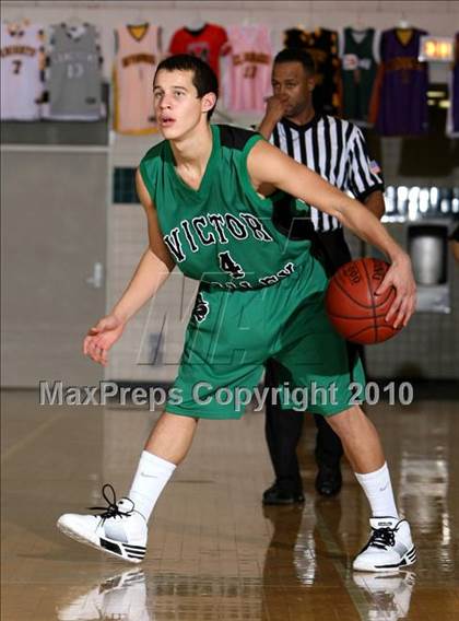 Thumbnail 1 in Lakeside vs. Victor Valley (Desert Heat Invitational) photogallery.
