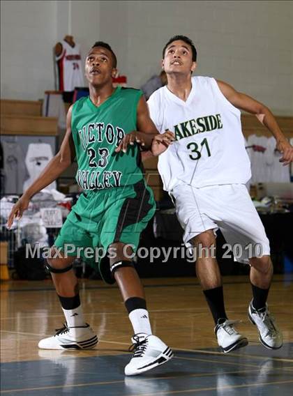 Thumbnail 2 in Lakeside vs. Victor Valley (Desert Heat Invitational) photogallery.