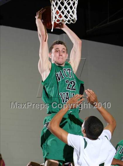 Thumbnail 1 in Lakeside vs. Victor Valley (Desert Heat Invitational) photogallery.