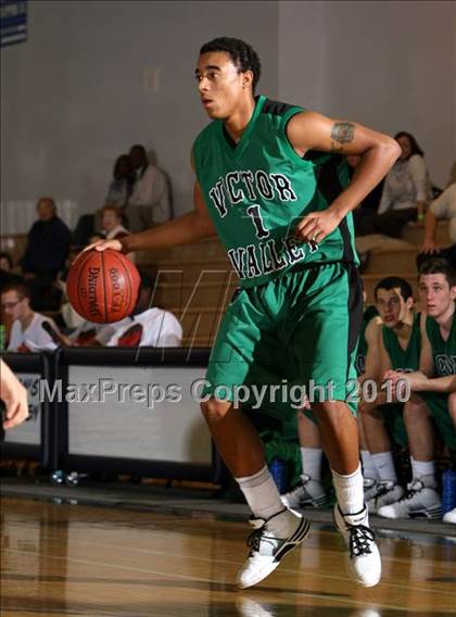Thumbnail 3 in Lakeside vs. Victor Valley (Desert Heat Invitational) photogallery.
