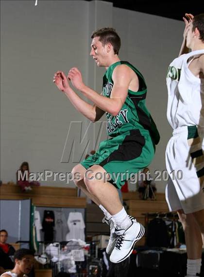 Thumbnail 1 in Lakeside vs. Victor Valley (Desert Heat Invitational) photogallery.