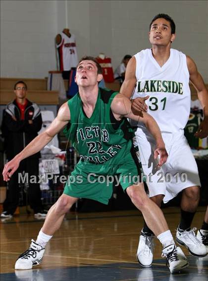 Thumbnail 1 in Lakeside vs. Victor Valley (Desert Heat Invitational) photogallery.