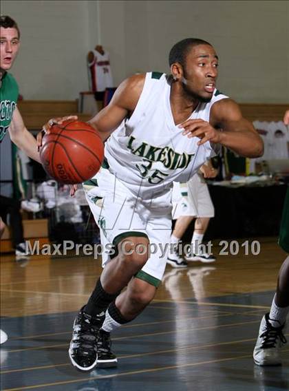 Thumbnail 2 in Lakeside vs. Victor Valley (Desert Heat Invitational) photogallery.