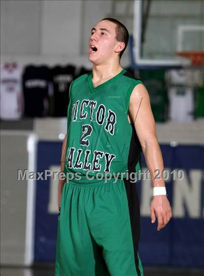 Thumbnail 2 in Lakeside vs. Victor Valley (Desert Heat Invitational) photogallery.
