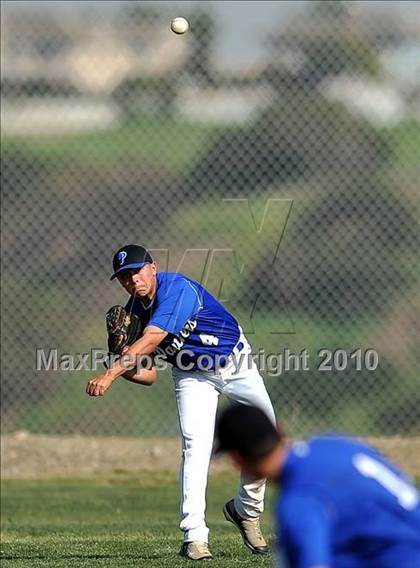 Thumbnail 2 in Charter Oak @ Diamond Ranch photogallery.