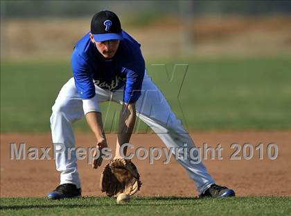 Thumbnail 3 in Charter Oak @ Diamond Ranch photogallery.