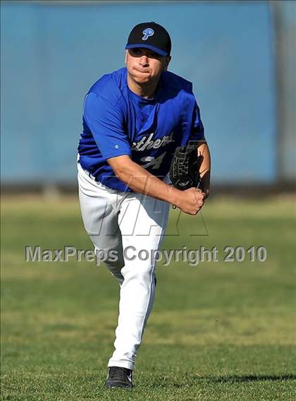 Thumbnail 3 in Charter Oak @ Diamond Ranch photogallery.
