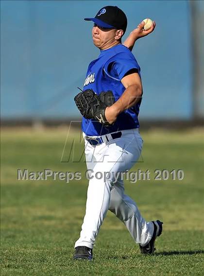 Thumbnail 1 in Charter Oak @ Diamond Ranch photogallery.