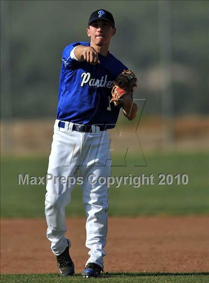 Thumbnail 1 in Charter Oak @ Diamond Ranch photogallery.
