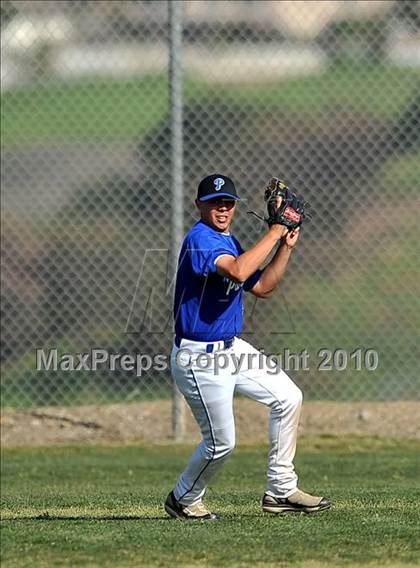 Thumbnail 3 in Charter Oak @ Diamond Ranch photogallery.