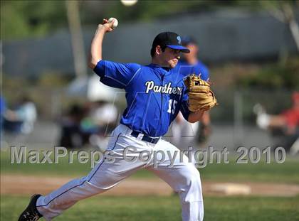 Thumbnail 2 in Charter Oak @ Diamond Ranch photogallery.