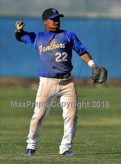 Thumbnail 1 in Charter Oak @ Diamond Ranch photogallery.