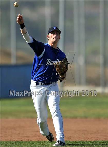 Thumbnail 1 in Charter Oak @ Diamond Ranch photogallery.
