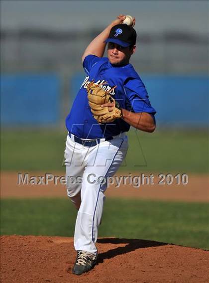 Thumbnail 2 in Charter Oak @ Diamond Ranch photogallery.