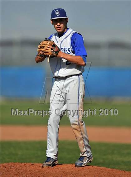 Thumbnail 2 in Charter Oak @ Diamond Ranch photogallery.