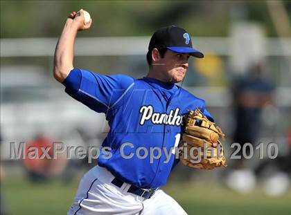 Thumbnail 3 in Charter Oak @ Diamond Ranch photogallery.