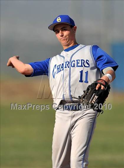 Thumbnail 2 in Charter Oak @ Diamond Ranch photogallery.