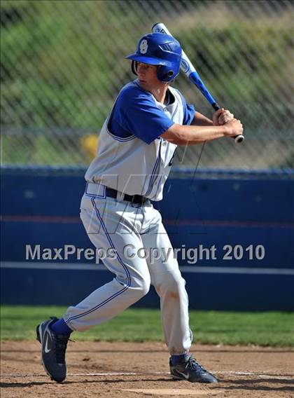 Thumbnail 3 in Charter Oak @ Diamond Ranch photogallery.
