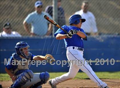 Thumbnail 2 in Charter Oak @ Diamond Ranch photogallery.