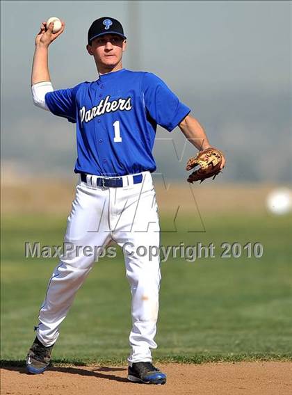 Thumbnail 1 in Charter Oak @ Diamond Ranch photogallery.