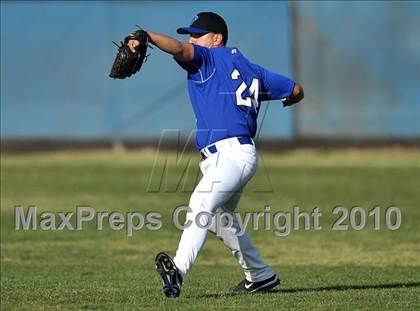 Thumbnail 3 in Charter Oak @ Diamond Ranch photogallery.