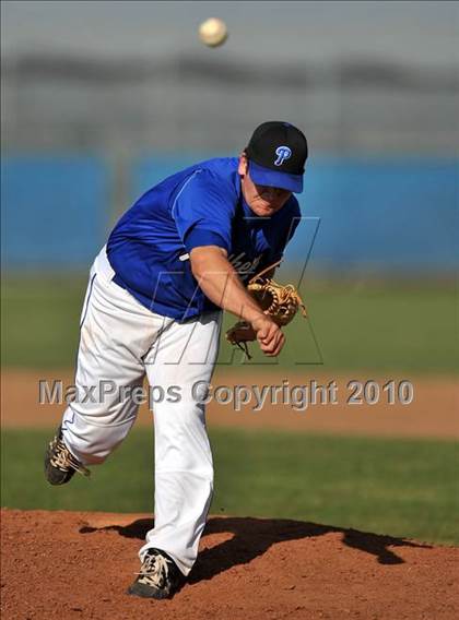 Thumbnail 2 in Charter Oak @ Diamond Ranch photogallery.