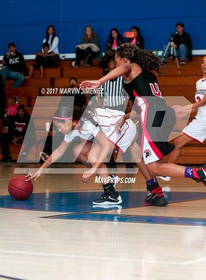 Thumbnail 1 in Rio Mesa @ Pasadena photogallery.