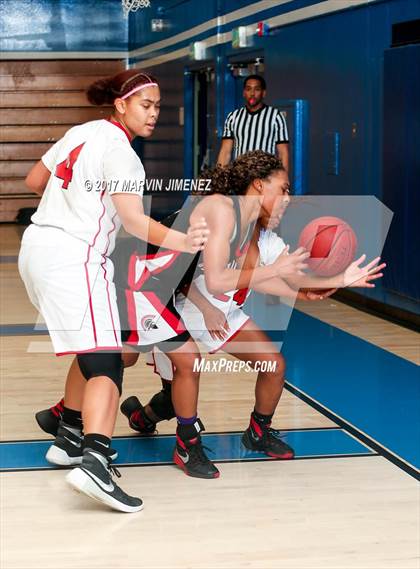 Thumbnail 3 in Rio Mesa @ Pasadena photogallery.