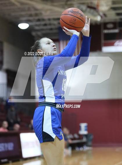 Thumbnail 2 in Anthony Wayne vs. Newark photogallery.