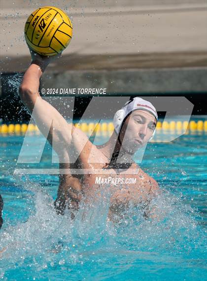 Thumbnail 1 in Redwood vs. Jesuit photogallery.