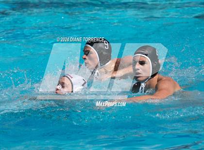 Thumbnail 2 in Redwood vs. Jesuit photogallery.