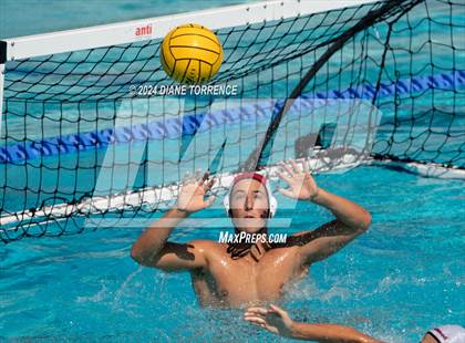 Thumbnail 2 in Redwood vs. Jesuit photogallery.