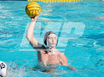 Thumbnail 2 in Redwood vs. Jesuit photogallery.