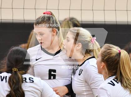 Thumbnail 1 in Leander @ Vandegrift photogallery.
