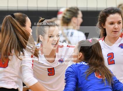 Thumbnail 3 in Leander @ Vandegrift photogallery.