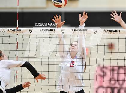 Thumbnail 2 in Leander @ Vandegrift photogallery.