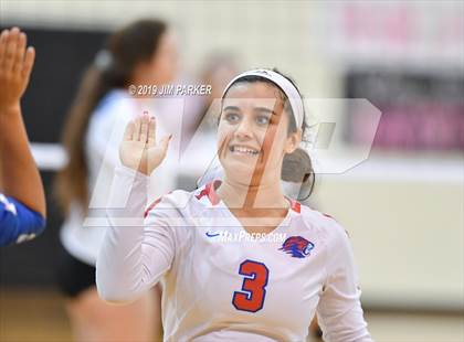 Thumbnail 2 in Leander @ Vandegrift photogallery.