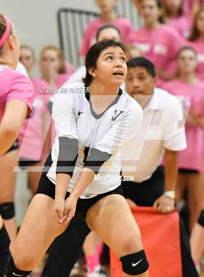 Thumbnail 1 in Leander @ Vandegrift photogallery.