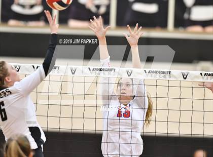 Thumbnail 3 in Leander @ Vandegrift photogallery.