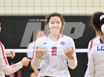 Thumbnail 3 in Leander @ Vandegrift photogallery.