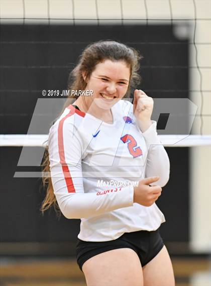 Thumbnail 2 in Leander @ Vandegrift photogallery.