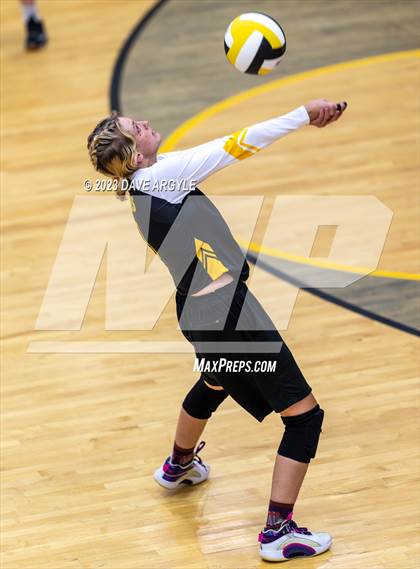 Thumbnail 2 in Highland @ Cottonwood photogallery.