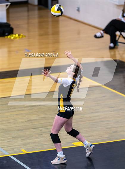 Thumbnail 2 in Highland @ Cottonwood photogallery.