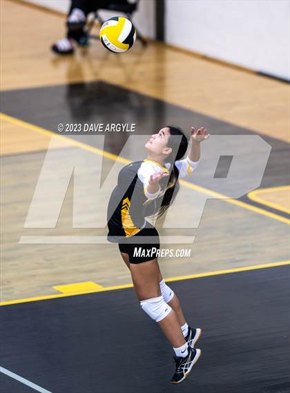 Thumbnail 3 in Highland @ Cottonwood photogallery.