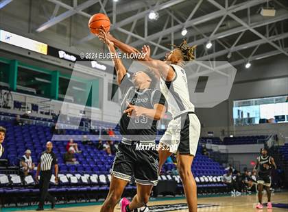 Thumbnail 2 in Millennium vs. Mariner (City of Palms Classic) photogallery.
