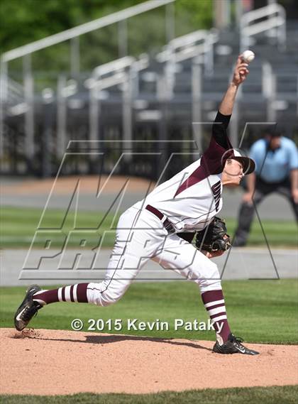 Thumbnail 3 in North Haven vs. Windsor (CIAC Class L Semifinal) photogallery.