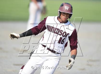 Thumbnail 3 in North Haven vs. Windsor (CIAC Class L Semifinal) photogallery.